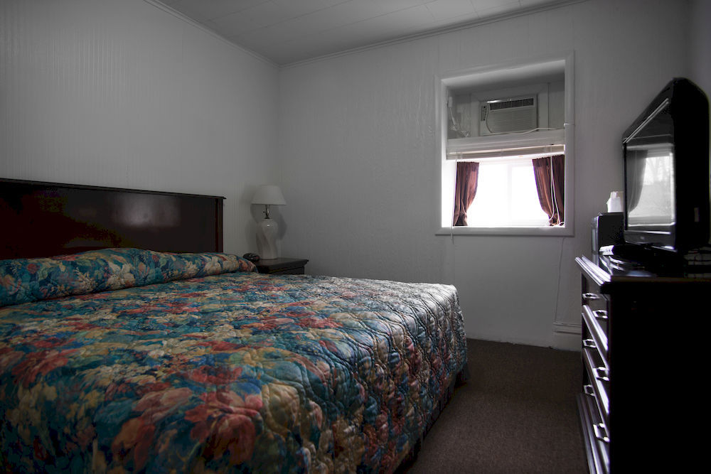 Rosemount Motel Бедфорд Экстерьер фото